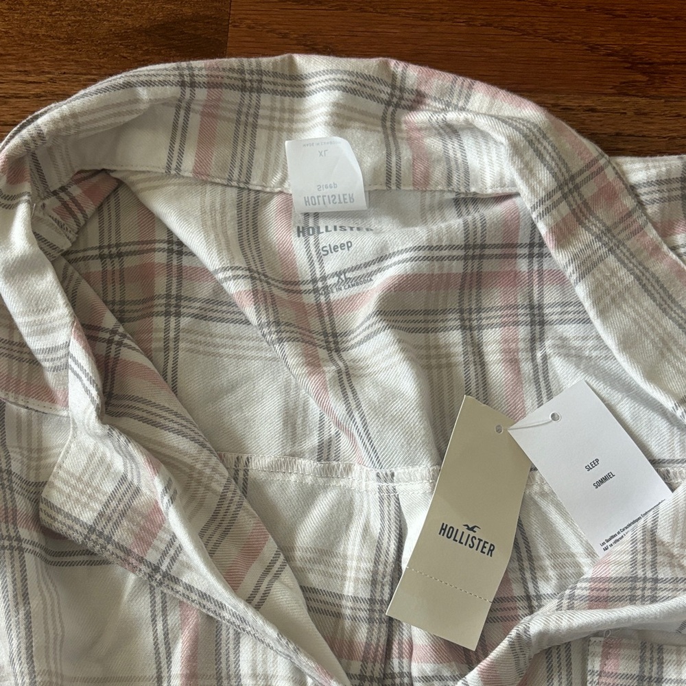 NWT Hollister sleep boyfriend fit flannel button down XL women’s - Picture 3 of 4
